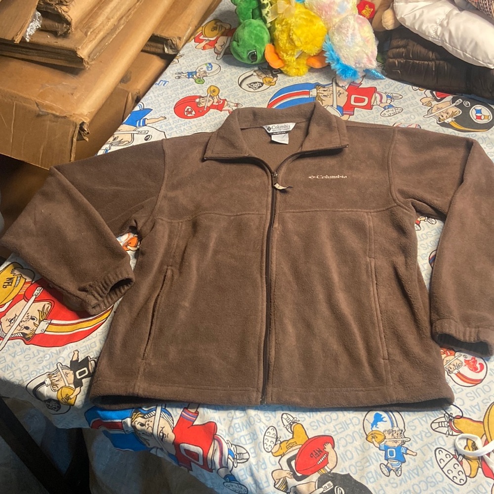 Columbia fleece jacket (mens size medium, brown)